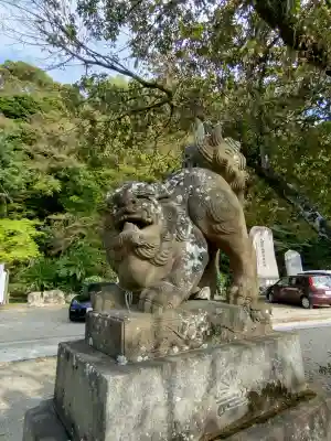 四條畷神社の{uncategorized: "未分類", other: "その他", undefined: "問題あり", building: "その他建物", grave: "お墓", sacred_gate: "鳥居", guardian: "狛犬", statue: "像", buddha: "仏像", history: "歴史", nature: "自然", garden: "庭園", animal: "動物", pagoda: "塔", temizu: "手水舎", mountain_gate: "山門・神門", sanctuary: "本殿・本堂", subordinate: "末社・摂社", art: "芸術", scenery: "景色", jizo: "地蔵", ema: "絵馬", goshuin: "御朱印", omikuji: "おみくじ", items: "授与品その他", amulet: "お守り", goshuincho: "御朱印帳", eats: "食事", festival: "お祭り", votive_dance: "神楽", shichigosan: "七五三参", wedding: "結婚式", experience: "体験その他", initially: "初詣", around: "周辺", anti_infection: "感染症対策"}