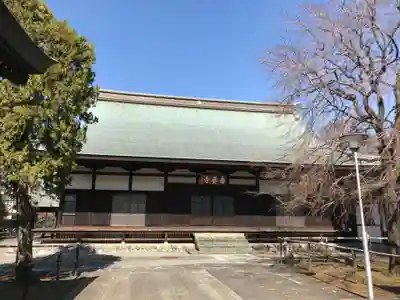 南養寺の本殿・本堂