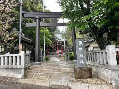 柏諏訪神社の鳥居