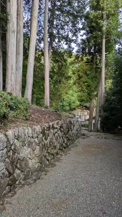 後朱雀天皇圓乗寺陵、後冷泉天皇圓教寺陵、後三條天皇圓宗寺陵(京都府)
