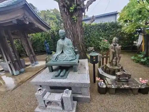 龍泉寺(龍頭不動尊)の像