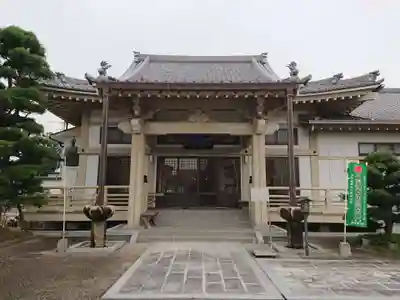 直心院光明寺の本殿・本堂