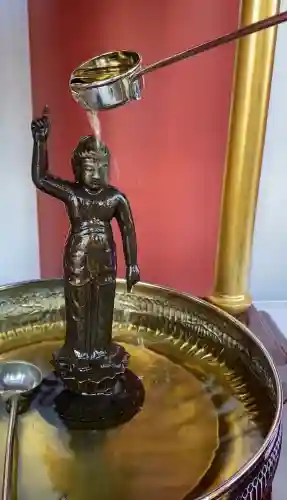 寛永寺不忍池弁天堂(東京都)