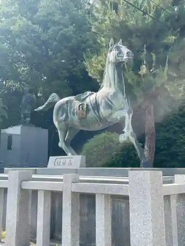和泉國一之宮　大鳥大社の{uncategorized: "未分類", other: "その他", undefined: "問題あり", building: "その他建物", grave: "お墓", sacred_gate: "鳥居", guardian: "狛犬", statue: "像", buddha: "仏像", history: "歴史", nature: "自然", garden: "庭園", animal: "動物", pagoda: "塔", temizu: "手水舎", mountain_gate: "山門・神門", sanctuary: "本殿・本堂", subordinate: "末社・摂社", art: "芸術", scenery: "景色", jizo: "地蔵", ema: "絵馬", goshuin: "御朱印", omikuji: "おみくじ", items: "授与品その他", amulet: "お守り", goshuincho: "御朱印帳", eats: "食事", festival: "お祭り", votive_dance: "神楽", shichigosan: "七五三参", wedding: "結婚式", experience: "体験その他", initially: "初詣", around: "周辺", anti_infection: "感染症対策"}