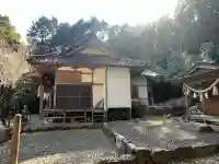 鳴石山神社の{uncategorized: "未分類", other: "その他", undefined: "問題あり", building: "その他建物", grave: "お墓", sacred_gate: "鳥居", guardian: "狛犬", statue: "像", buddha: "仏像", history: "歴史", nature: "自然", garden: "庭園", animal: "動物", pagoda: "塔", temizu: "手水舎", mountain_gate: "山門・神門", sanctuary: "本殿・本堂", subordinate: "末社・摂社", art: "芸術", scenery: "景色", jizo: "地蔵", ema: "絵馬", goshuin: "御朱印", omikuji: "おみくじ", items: "授与品その他", amulet: "お守り", goshuincho: "御朱印帳", eats: "食事", festival: "お祭り", votive_dance: "神楽", shichigosan: "七五三参", wedding: "結婚式", experience: "体験その他", initially: "初詣", around: "周辺", anti_infection: "感染症対策"}