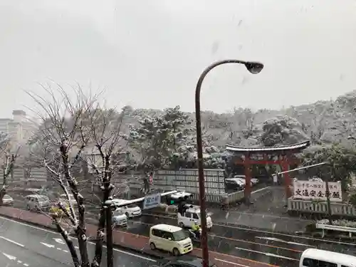 平塚八幡宮の鳥居