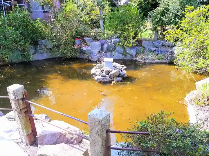神前神社の末社・摂社