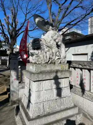 大鳥神社の{uncategorized: "未分類", other: "その他", undefined: "問題あり", building: "その他建物", grave: "お墓", sacred_gate: "鳥居", guardian: "狛犬", statue: "像", buddha: "仏像", history: "歴史", nature: "自然", garden: "庭園", animal: "動物", pagoda: "塔", temizu: "手水舎", mountain_gate: "山門・神門", sanctuary: "本殿・本堂", subordinate: "末社・摂社", art: "芸術", scenery: "景色", jizo: "地蔵", ema: "絵馬", goshuin: "御朱印", omikuji: "おみくじ", items: "授与品その他", amulet: "お守り", goshuincho: "御朱印帳", eats: "食事", festival: "お祭り", votive_dance: "神楽", shichigosan: "七五三参", wedding: "結婚式", experience: "体験その他", initially: "初詣", around: "周辺", anti_infection: "感染症対策"}