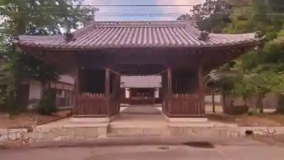 春日神社の山門・神門