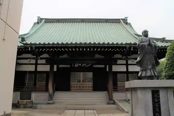 妙行寺の本殿・本堂