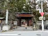 大井俣窪八幡神社の山門・神門