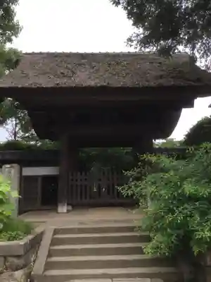 極楽寺（霊鷲山感應院極楽律寺）の山門・神門