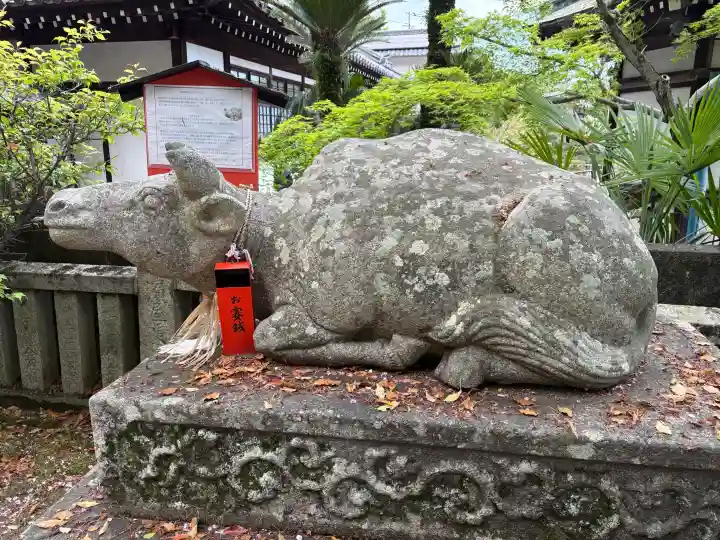御袖天満宮の{uncategorized: "未分類", other: "その他", undefined: "問題あり", building: "その他建物", grave: "お墓", sacred_gate: "鳥居", guardian: "狛犬", statue: "像", buddha: "仏像", history: "歴史", nature: "自然", garden: "庭園", animal: "動物", pagoda: "塔", temizu: "手水舎", mountain_gate: "山門・神門", sanctuary: "本殿・本堂", subordinate: "末社・摂社", art: "芸術", scenery: "景色", jizo: "地蔵", ema: "絵馬", goshuin: "御朱印", omikuji: "おみくじ", items: "授与品その他", amulet: "お守り", goshuincho: "御朱印帳", eats: "食事", festival: "お祭り", votive_dance: "神楽", shichigosan: "七五三参", wedding: "結婚式", experience: "体験その他", initially: "初詣", around: "周辺", anti_infection: "感染症対策"}