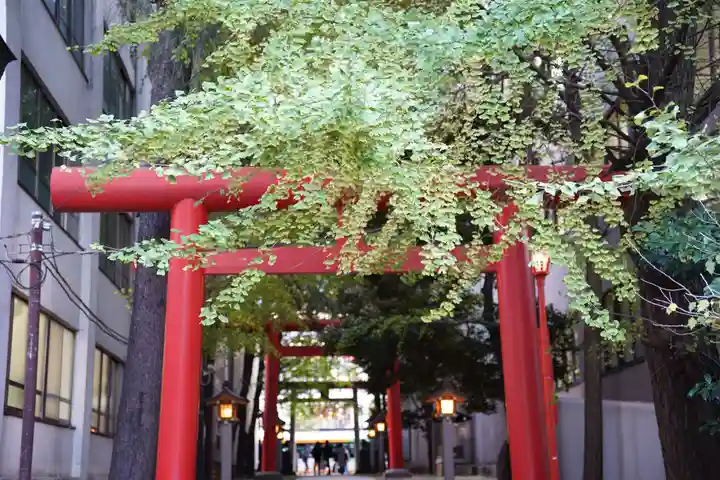 花園神社の鳥居