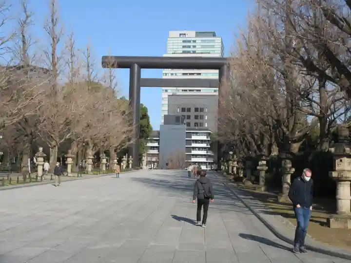 靖國神社の鳥居