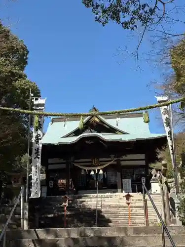 大瀧神社の{uncategorized: "未分類", other: "その他", undefined: "問題あり", building: "その他建物", grave: "お墓", sacred_gate: "鳥居", guardian: "狛犬", statue: "像", buddha: "仏像", history: "歴史", nature: "自然", garden: "庭園", animal: "動物", pagoda: "塔", temizu: "手水舎", mountain_gate: "山門・神門", sanctuary: "本殿・本堂", subordinate: "末社・摂社", art: "芸術", scenery: "景色", jizo: "地蔵", ema: "絵馬", goshuin: "御朱印", omikuji: "おみくじ", items: "授与品その他", amulet: "お守り", goshuincho: "御朱印帳", eats: "食事", festival: "お祭り", votive_dance: "神楽", shichigosan: "七五三参", wedding: "結婚式", experience: "体験その他", initially: "初詣", around: "周辺", anti_infection: "感染症対策"}