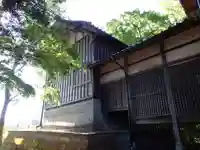 楢本神社の本殿・本堂