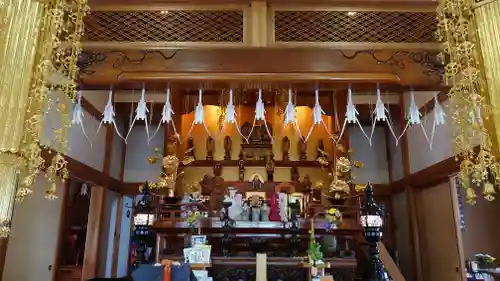 三澤寺の本殿・本堂