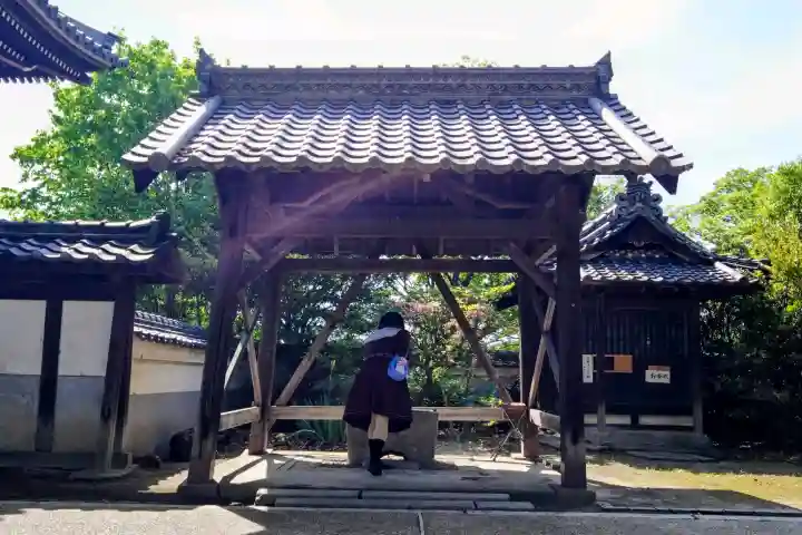 安祥山了雲院大乗寺の{uncategorized: "未分類", other: "その他", undefined: "問題あり", building: "その他建物", grave: "お墓", sacred_gate: "鳥居", guardian: "狛犬", statue: "像", buddha: "仏像", history: "歴史", nature: "自然", garden: "庭園", animal: "動物", pagoda: "塔", temizu: "手水舎", mountain_gate: "山門・神門", sanctuary: "本殿・本堂", subordinate: "末社・摂社", art: "芸術", scenery: "景色", jizo: "地蔵", ema: "絵馬", goshuin: "御朱印", omikuji: "おみくじ", items: "授与品その他", amulet: "お守り", goshuincho: "御朱印帳", eats: "食事", festival: "お祭り", votive_dance: "神楽", shichigosan: "七五三参", wedding: "結婚式", experience: "体験その他", initially: "初詣", around: "周辺", anti_infection: "感染症対策"}