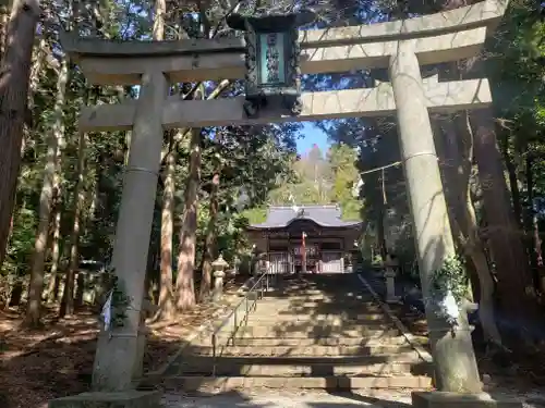 日撫神社の鳥居