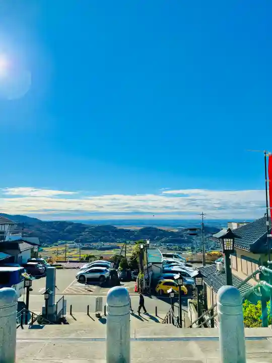 筑波山大御堂の{uncategorized: "未分類", other: "その他", undefined: "問題あり", building: "その他建物", grave: "お墓", sacred_gate: "鳥居", guardian: "狛犬", statue: "像", buddha: "仏像", history: "歴史", nature: "自然", garden: "庭園", animal: "動物", pagoda: "塔", temizu: "手水舎", mountain_gate: "山門・神門", sanctuary: "本殿・本堂", subordinate: "末社・摂社", art: "芸術", scenery: "景色", jizo: "地蔵", ema: "絵馬", goshuin: "御朱印", omikuji: "おみくじ", items: "授与品その他", amulet: "お守り", goshuincho: "御朱印帳", eats: "食事", festival: "お祭り", votive_dance: "神楽", shichigosan: "七五三参", wedding: "結婚式", experience: "体験その他", initially: "初詣", around: "周辺", anti_infection: "感染症対策"}