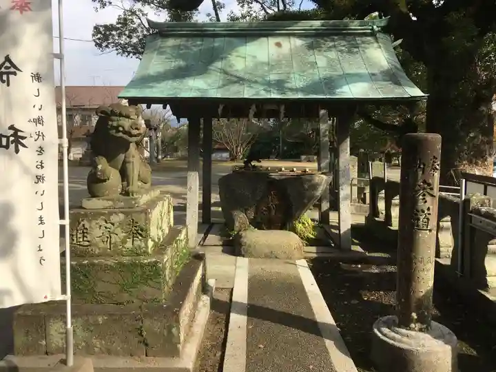 下庄八幡神社の手水舎