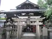 被官稲荷神社の鳥居