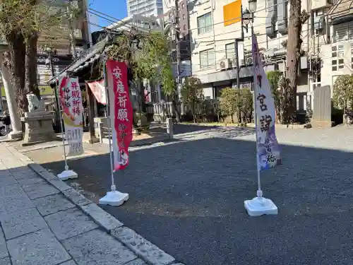柏神社の{uncategorized: "未分類", other: "その他", undefined: "問題あり", building: "その他建物", grave: "お墓", sacred_gate: "鳥居", guardian: "狛犬", statue: "像", buddha: "仏像", history: "歴史", nature: "自然", garden: "庭園", animal: "動物", pagoda: "塔", temizu: "手水舎", mountain_gate: "山門・神門", sanctuary: "本殿・本堂", subordinate: "末社・摂社", art: "芸術", scenery: "景色", jizo: "地蔵", ema: "絵馬", goshuin: "御朱印", omikuji: "おみくじ", items: "授与品その他", amulet: "お守り", goshuincho: "御朱印帳", eats: "食事", festival: "お祭り", votive_dance: "神楽", shichigosan: "七五三参", wedding: "結婚式", experience: "体験その他", initially: "初詣", around: "周辺", anti_infection: "感染症対策"}