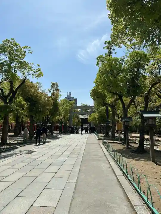 湊川神社の{uncategorized: "未分類", other: "その他", undefined: "問題あり", building: "その他建物", grave: "お墓", sacred_gate: "鳥居", guardian: "狛犬", statue: "像", buddha: "仏像", history: "歴史", nature: "自然", garden: "庭園", animal: "動物", pagoda: "塔", temizu: "手水舎", mountain_gate: "山門・神門", sanctuary: "本殿・本堂", subordinate: "末社・摂社", art: "芸術", scenery: "景色", jizo: "地蔵", ema: "絵馬", goshuin: "御朱印", omikuji: "おみくじ", items: "授与品その他", amulet: "お守り", goshuincho: "御朱印帳", eats: "食事", festival: "お祭り", votive_dance: "神楽", shichigosan: "七五三参", wedding: "結婚式", experience: "体験その他", initially: "初詣", around: "周辺", anti_infection: "感染症対策"}