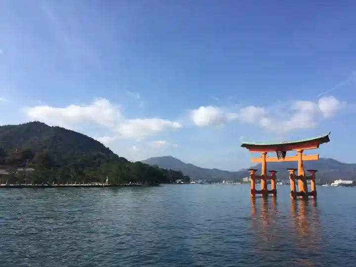 厳島神社(広島県)