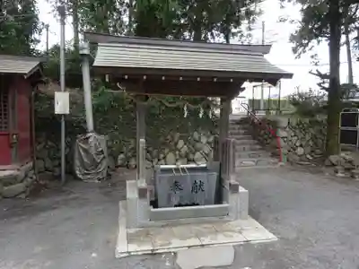 日吉神社の手水舎