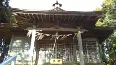 諏訪神社の本殿