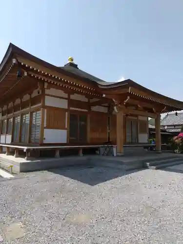照光寺の本殿・本堂