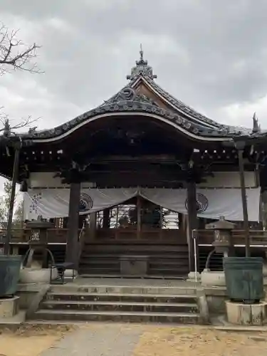 龍泉寺の本殿