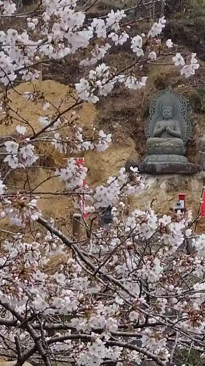 瀧不動尊の仏像