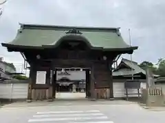 曽根天満宮の山門