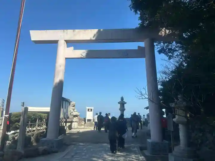 二見興玉神社の{uncategorized: "未分類", other: "その他", undefined: "問題あり", building: "その他建物", grave: "お墓", sacred_gate: "鳥居", guardian: "狛犬", statue: "像", buddha: "仏像", history: "歴史", nature: "自然", garden: "庭園", animal: "動物", pagoda: "塔", temizu: "手水舎", mountain_gate: "山門・神門", sanctuary: "本殿・本堂", subordinate: "末社・摂社", art: "芸術", scenery: "景色", jizo: "地蔵", ema: "絵馬", goshuin: "御朱印", omikuji: "おみくじ", items: "授与品その他", amulet: "お守り", goshuincho: "御朱印帳", eats: "食事", festival: "お祭り", votive_dance: "神楽", shichigosan: "七五三参", wedding: "結婚式", experience: "体験その他", initially: "初詣", around: "周辺", anti_infection: "感染症対策"}
