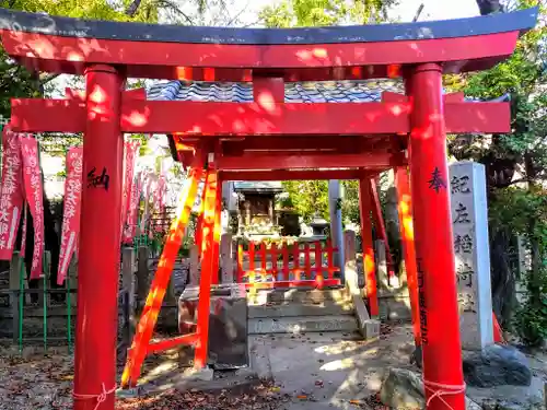 紀左衛門神社の鳥居