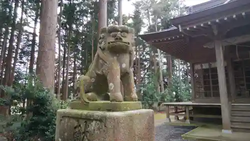 神塚神社の狛犬