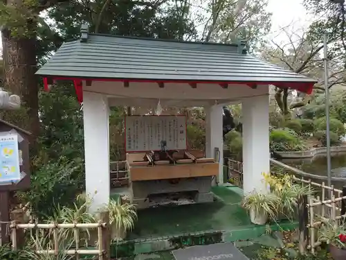 米之宮浅間神社の手水