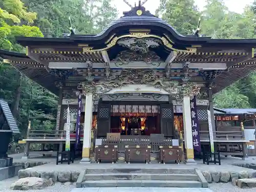 宝登山神社の本殿