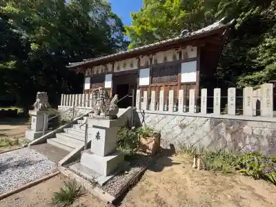 金山彦神社の{uncategorized: "未分類", other: "その他", undefined: "問題あり", building: "その他建物", grave: "お墓", sacred_gate: "鳥居", guardian: "狛犬", statue: "像", buddha: "仏像", history: "歴史", nature: "自然", garden: "庭園", animal: "動物", pagoda: "塔", temizu: "手水舎", mountain_gate: "山門・神門", sanctuary: "本殿・本堂", subordinate: "末社・摂社", art: "芸術", scenery: "景色", jizo: "地蔵", ema: "絵馬", goshuin: "御朱印", omikuji: "おみくじ", items: "授与品その他", amulet: "お守り", goshuincho: "御朱印帳", eats: "食事", festival: "お祭り", votive_dance: "神楽", shichigosan: "七五三参", wedding: "結婚式", experience: "体験その他", initially: "初詣", around: "周辺", anti_infection: "感染症対策"}