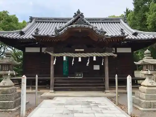 東鴨神社の本殿