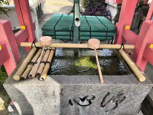 愛染堂勝鬘院の手水舎