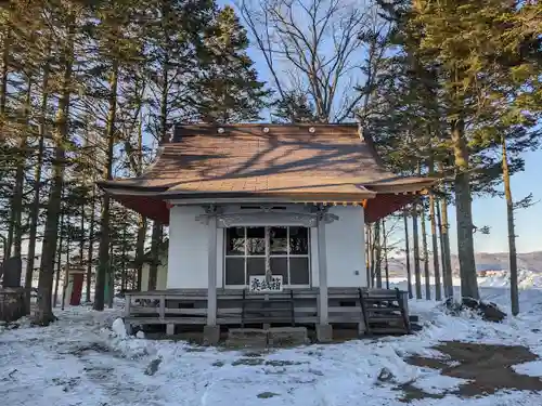 咾別神社の本殿