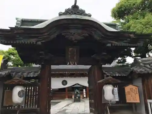 善光寺大本願の山門・神門