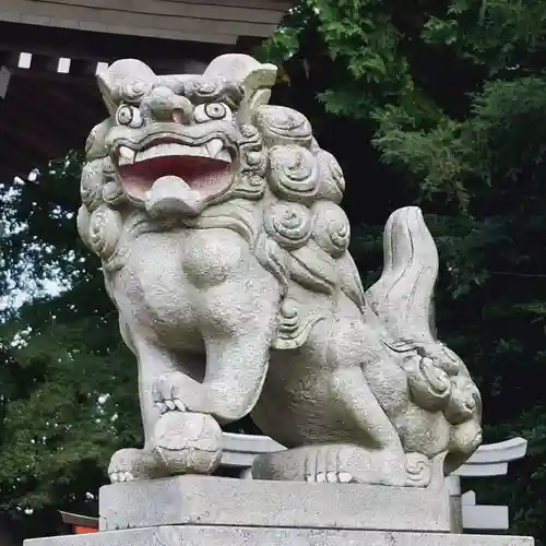 神峰神社の狛犬