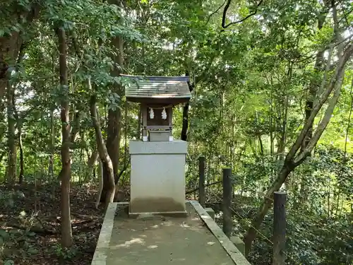 多井畑厄除八幡宮の末社