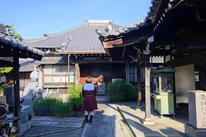 崇覚寺の{uncategorized: "未分類", other: "その他", undefined: "問題あり", building: "その他建物", grave: "お墓", sacred_gate: "鳥居", guardian: "狛犬", statue: "像", buddha: "仏像", history: "歴史", nature: "自然", garden: "庭園", animal: "動物", pagoda: "塔", temizu: "手水舎", mountain_gate: "山門・神門", sanctuary: "本殿・本堂", subordinate: "末社・摂社", art: "芸術", scenery: "景色", jizo: "地蔵", ema: "絵馬", goshuin: "御朱印", omikuji: "おみくじ", items: "授与品その他", amulet: "お守り", goshuincho: "御朱印帳", eats: "食事", festival: "お祭り", votive_dance: "神楽", shichigosan: "七五三参", wedding: "結婚式", experience: "体験その他", initially: "初詣", around: "周辺", anti_infection: "感染症対策"}