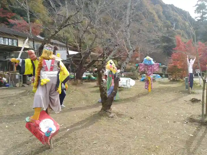 桃太郎神社(栗栖)の像